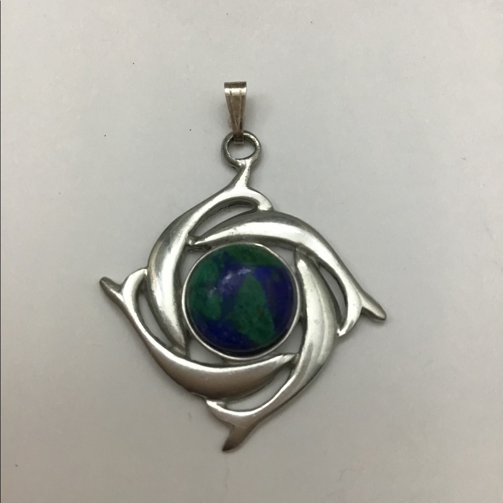 Pendant